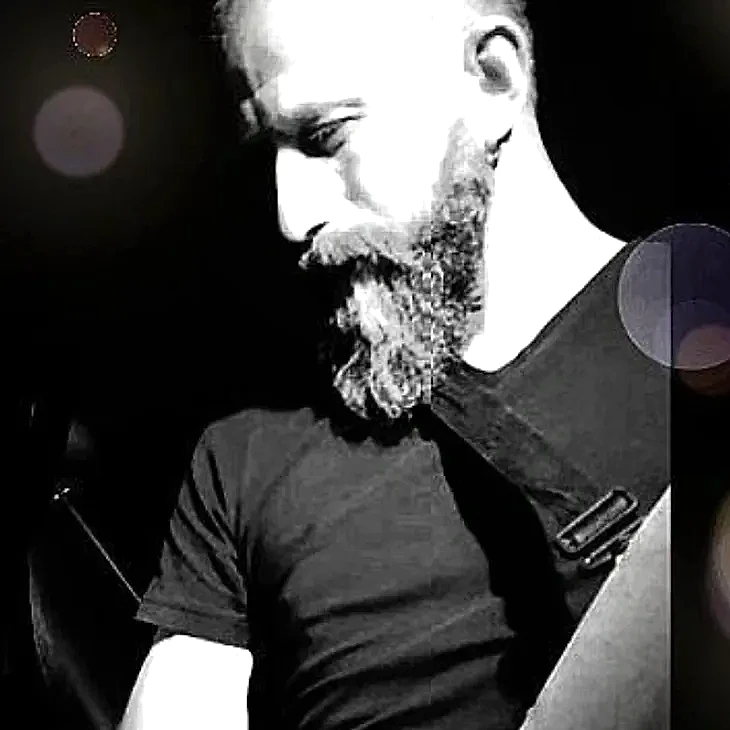 Perküsyon eğitmeni