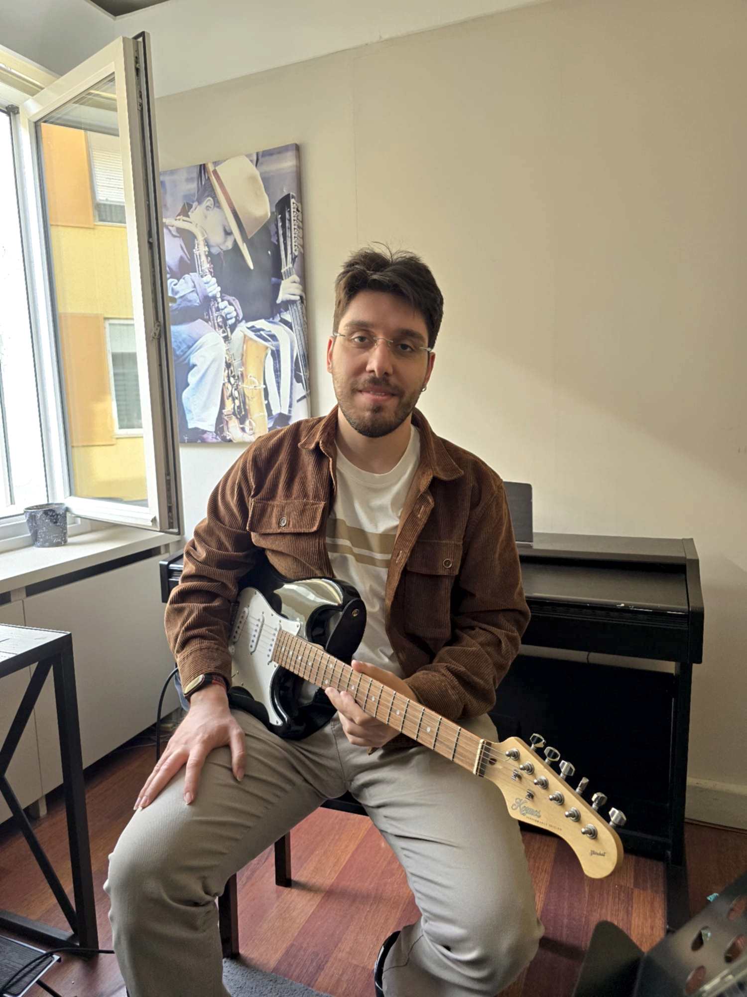 gitar eğitmeni